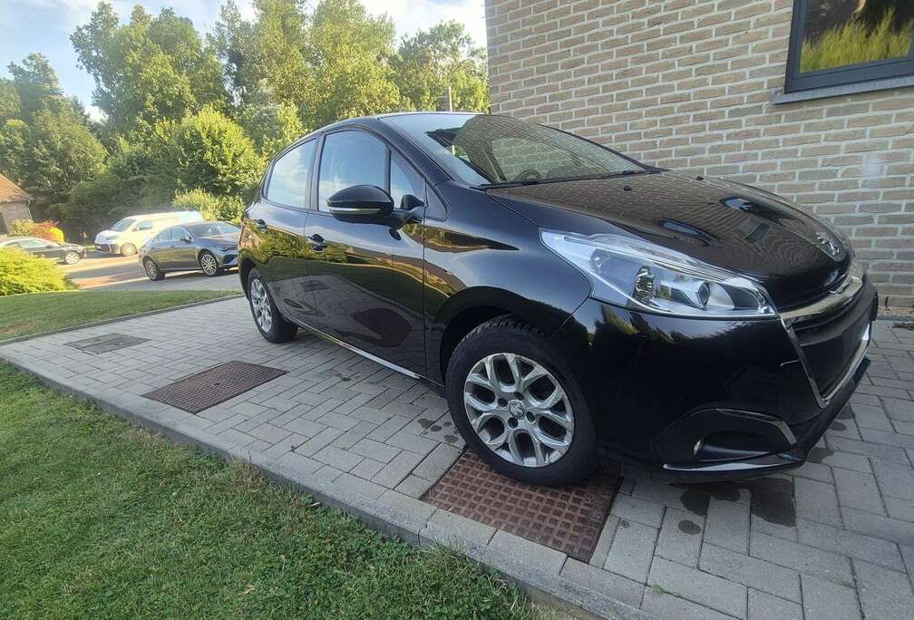 Peugeot 1.6 BlueHDi Active