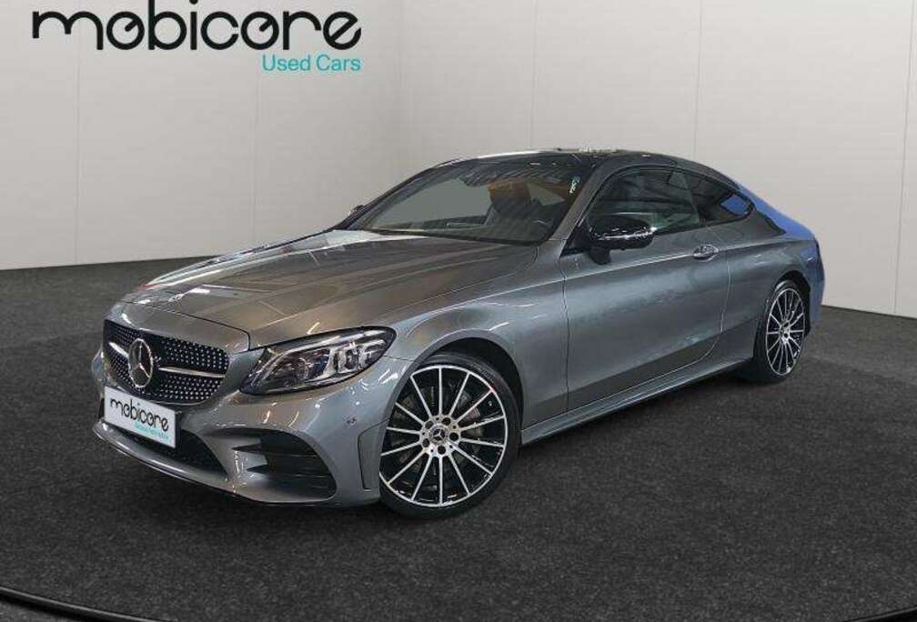 Mercedes-Benz 4 MATIC AMG LINE Coupé/ Essence