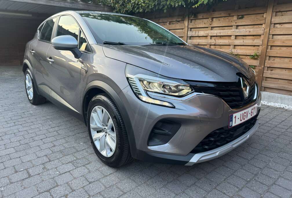 Renault mod\' 22 in nieuw staat eerste eigenaar 11.999,-