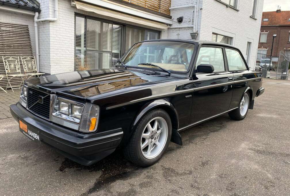 Volvo 242  Turbo 2 Doors