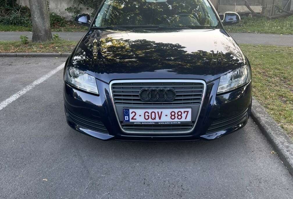 Audi Sportback 1.6i Attraction
