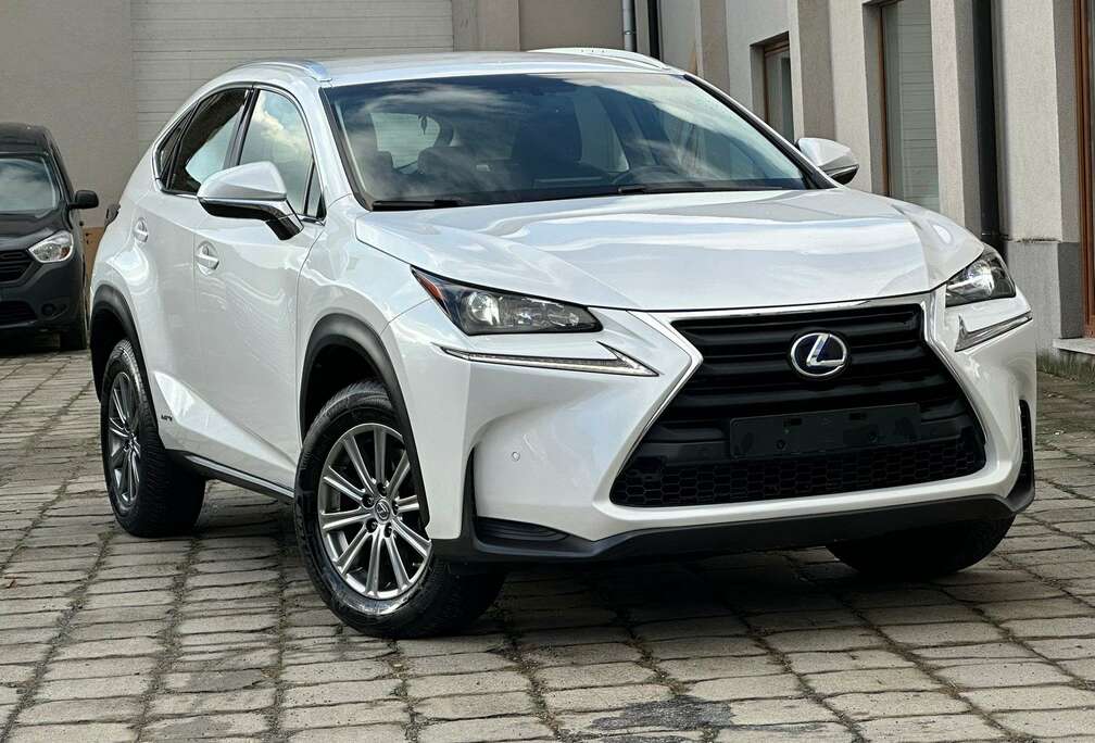 Lexus NX 300h 2.5i FWD Executive Line E-CVT