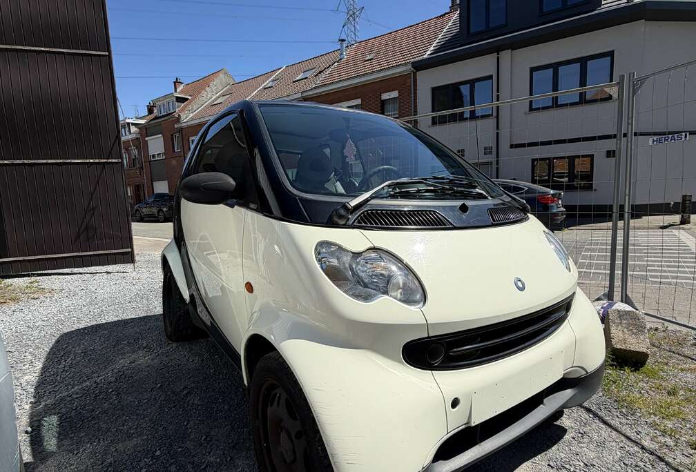 Smart 0.7 Benzine Prete A Immatriculer