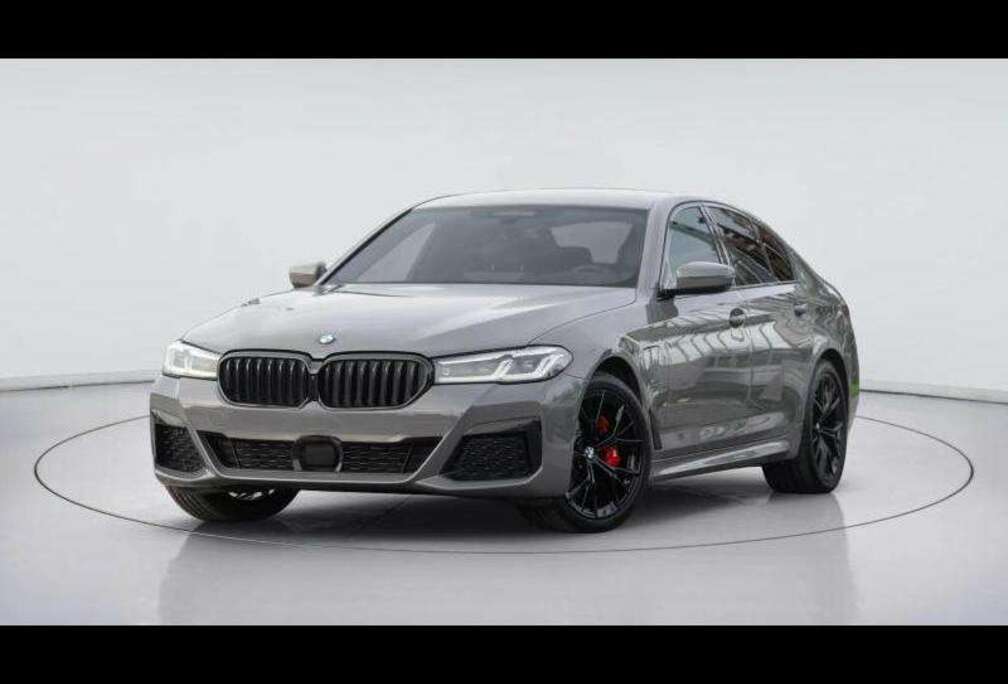 BMW Kit M Sport xDrive BMW 530e xDrive Berline Kit M S