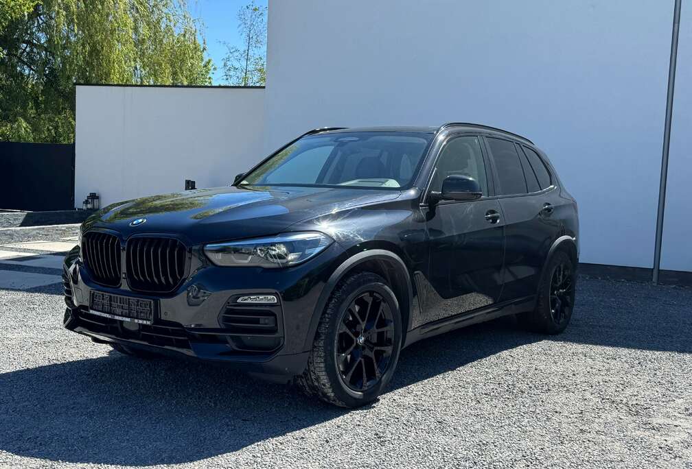 BMW X5 PHEV 3.0A xDrive45e