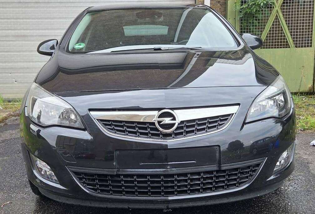 Opel J Sport Berline
