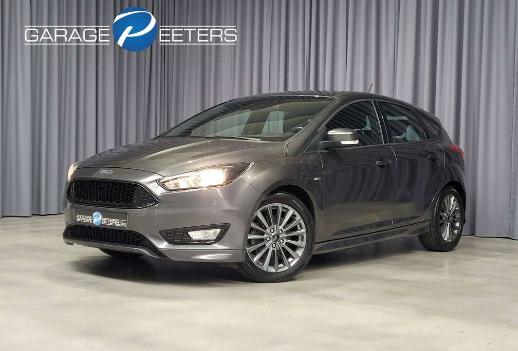 Ford 1.5 EcoBoost *ST LINE*17\