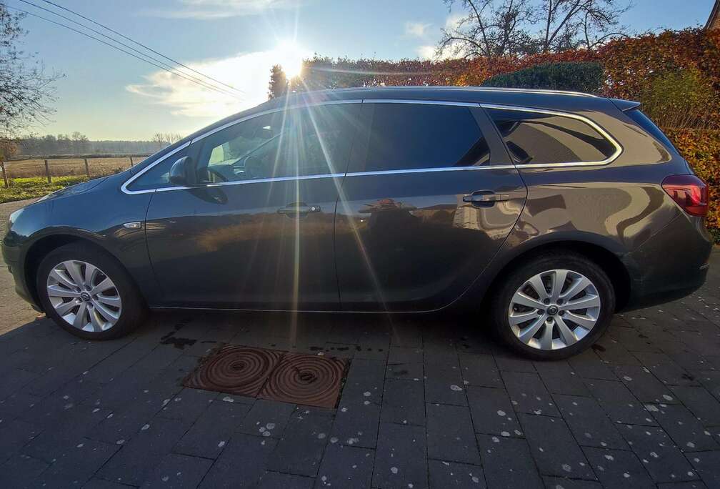 Opel Astra 1.6 D (CDTI) Sports Tourer Innovation