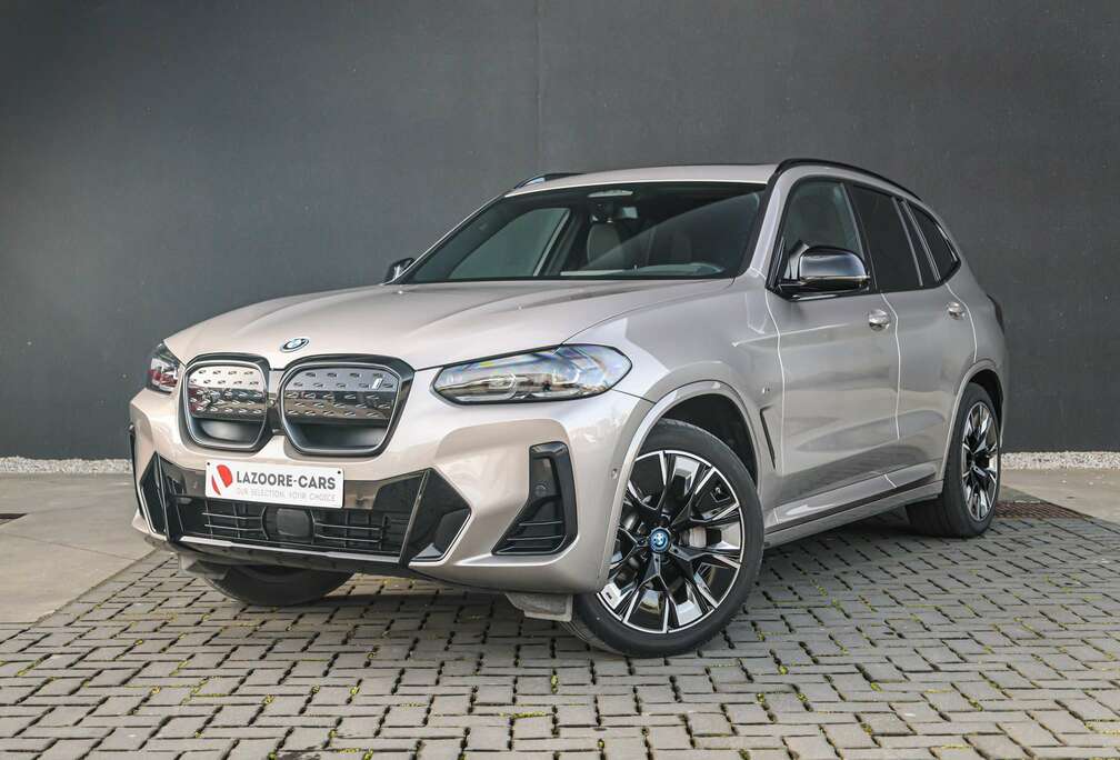 BMW Impressive -M-pack-Carplay-Panodak