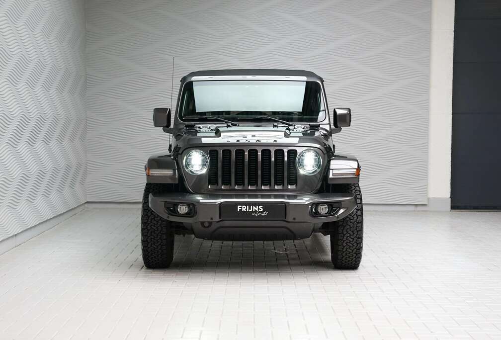 Jeep Unltd. Sahara  LENOIR kit  4x4  Soft- & Harttop