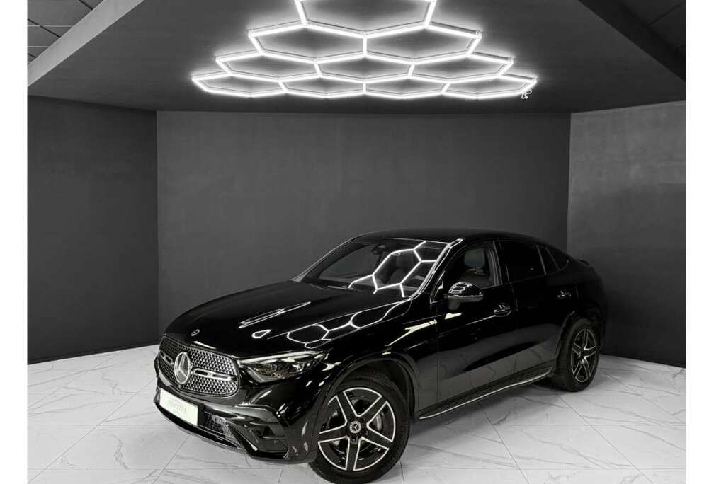 Mercedes-Benz d Coupé AMG LINE / BURMESTER / 3D CAM