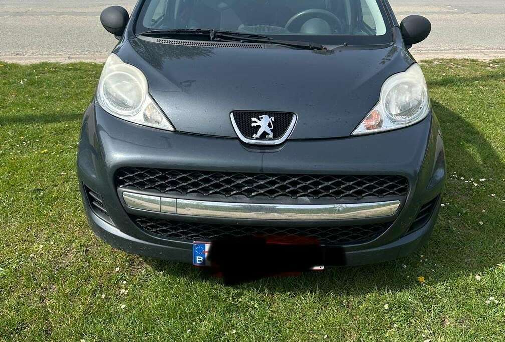 Peugeot 1.0i Urban Move