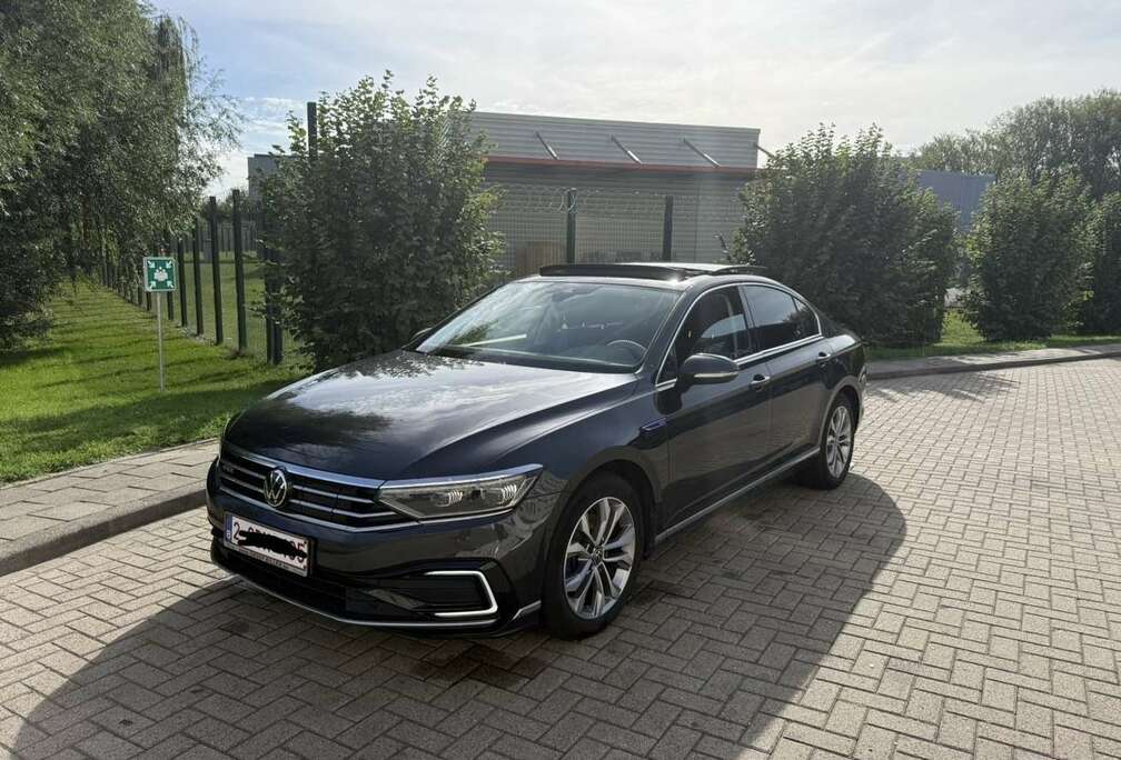 Volkswagen GTE 1.4 TSI e-Power Hybride