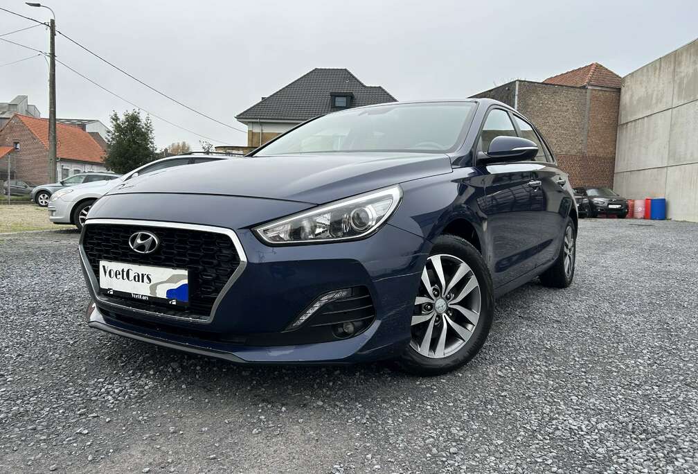 Hyundai i30 1.0 T-GDI  / GPS - CAMERA - PDC