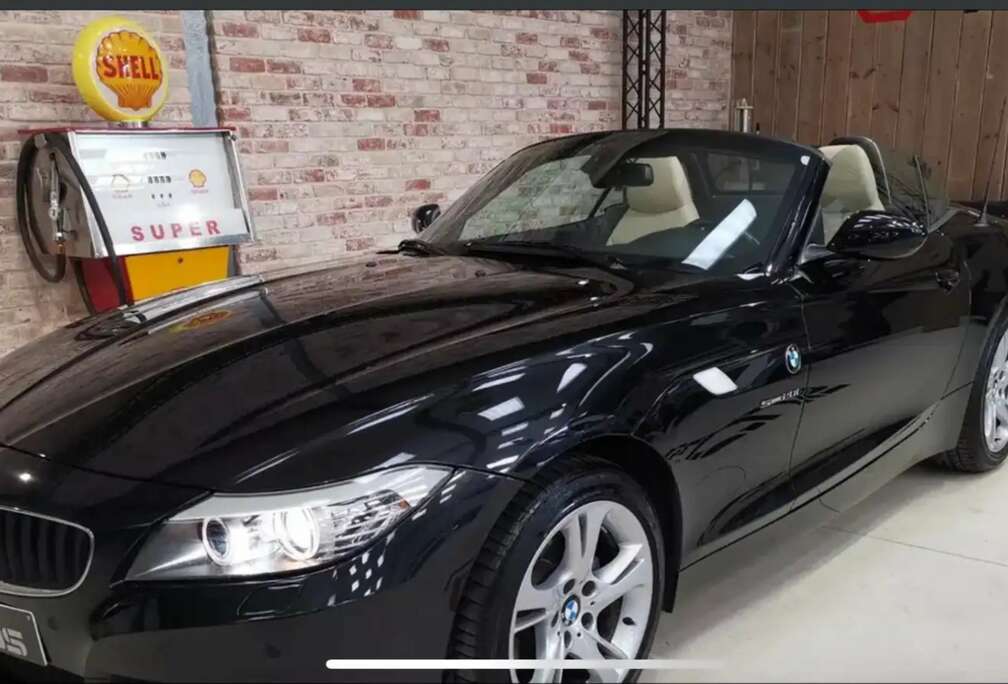 BMW Z4 2.0iA sDrive20i