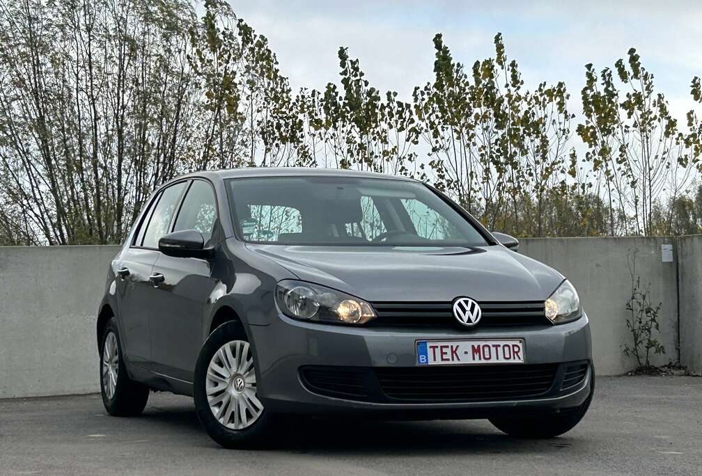 Volkswagen GOLF 6 BENZINE, GEKUERD, 12 MAANDEN GARANTIE