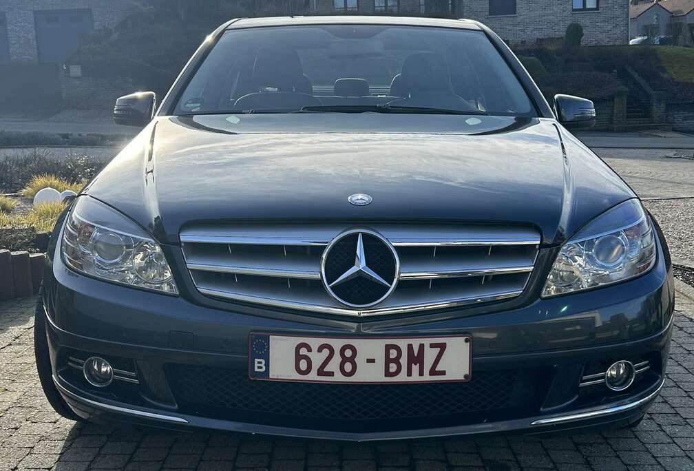 Mercedes-Benz cdi bleu efficiency