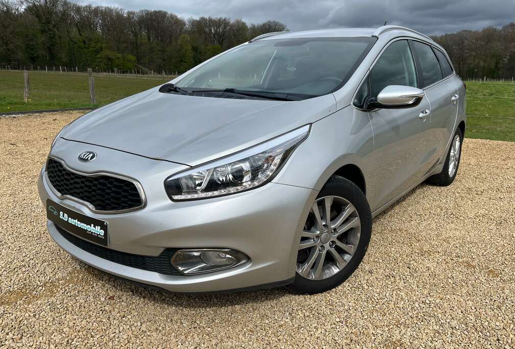 Kia Cee\'d SW 1.4i// 1er Propriétaire / Carnet Complet