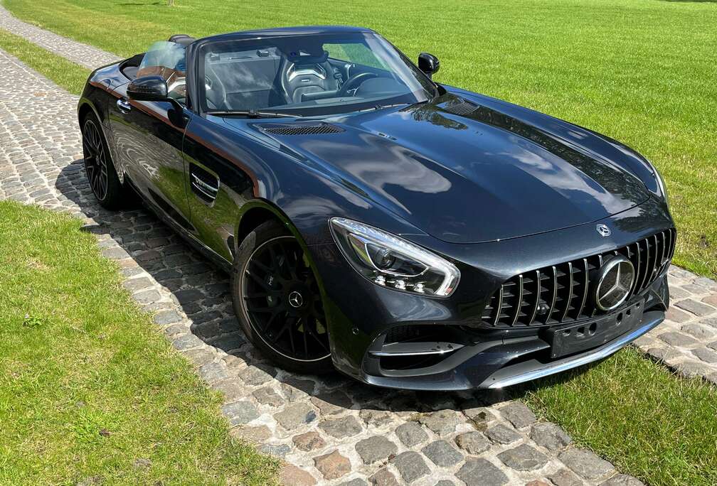 Mercedes-Benz AMG GT Roadster AMG Speedshift 7G-DCT