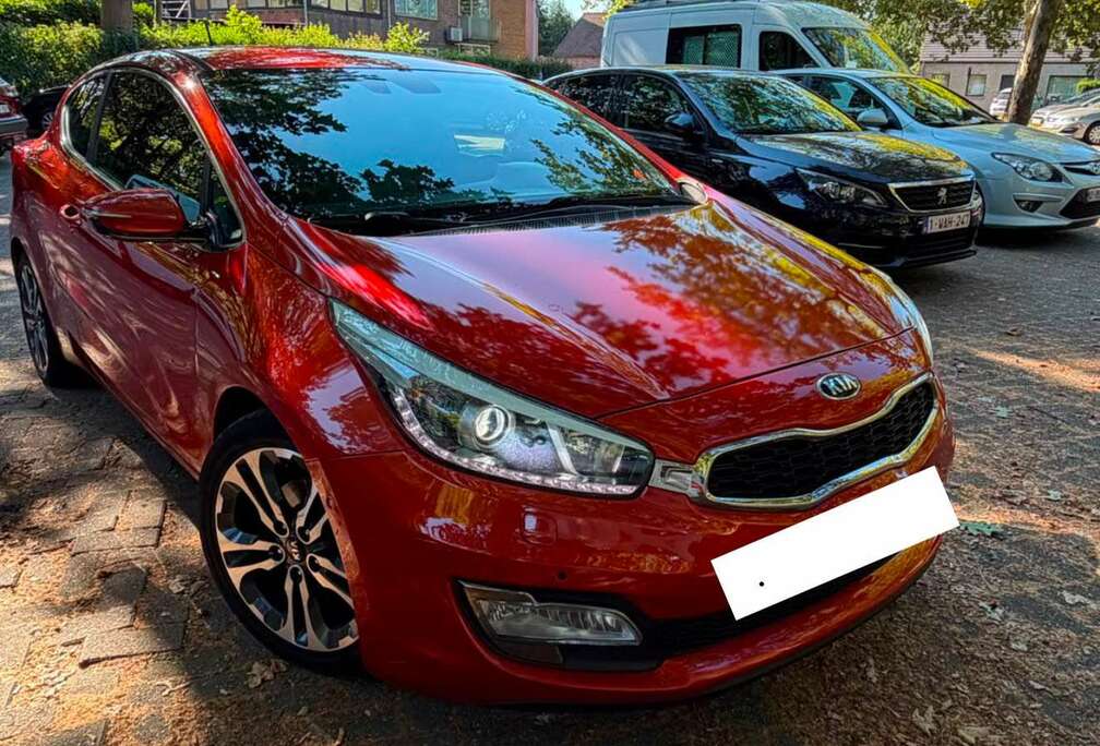 Kia kia ceed 1.6 JD ecoDynamics 100% full option