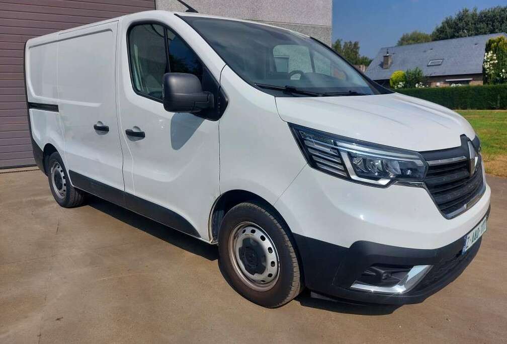 Renault 2.0 dCi 27 L1H1 (18000+21%btw)