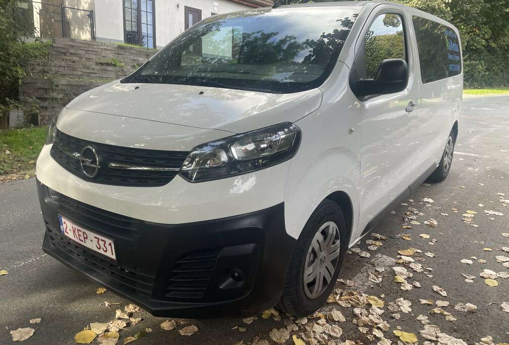 Opel Vivaro**PMR**Diesel**9plaats