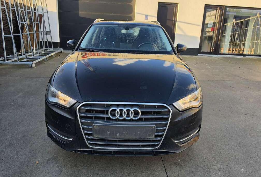 Audi 1.4 TFSI Sportback ***moteur start 3 cylindre