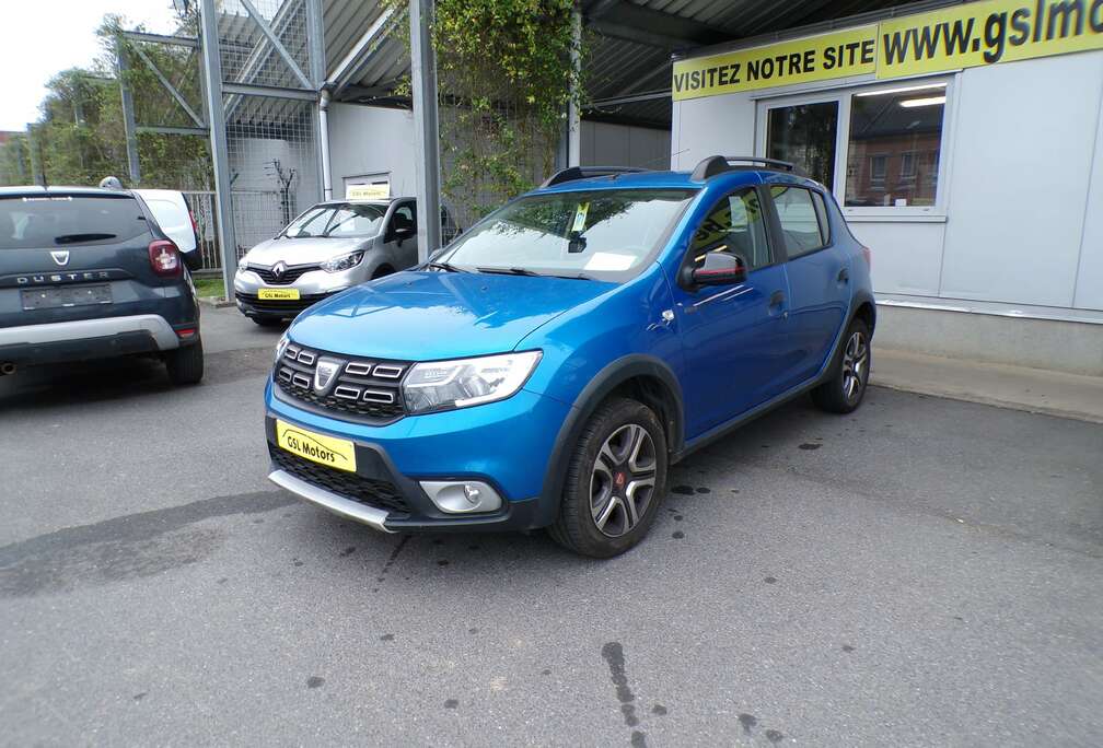 Dacia 0.9TCe 90cv bleu Stepway Techroad 05/19 73.048km