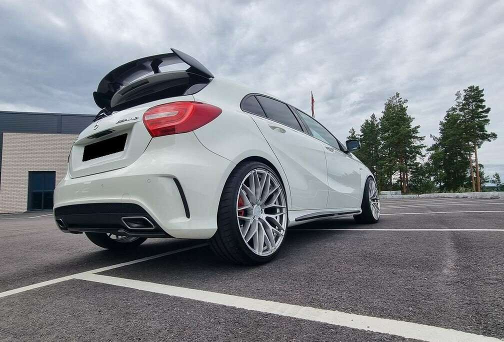 Mercedes-Benz A 45 4-Matic AMG