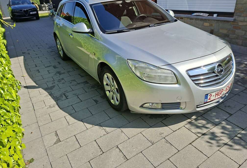 Opel Opel Insignia sports tourer 2.0 cdti 03.2012 209.0