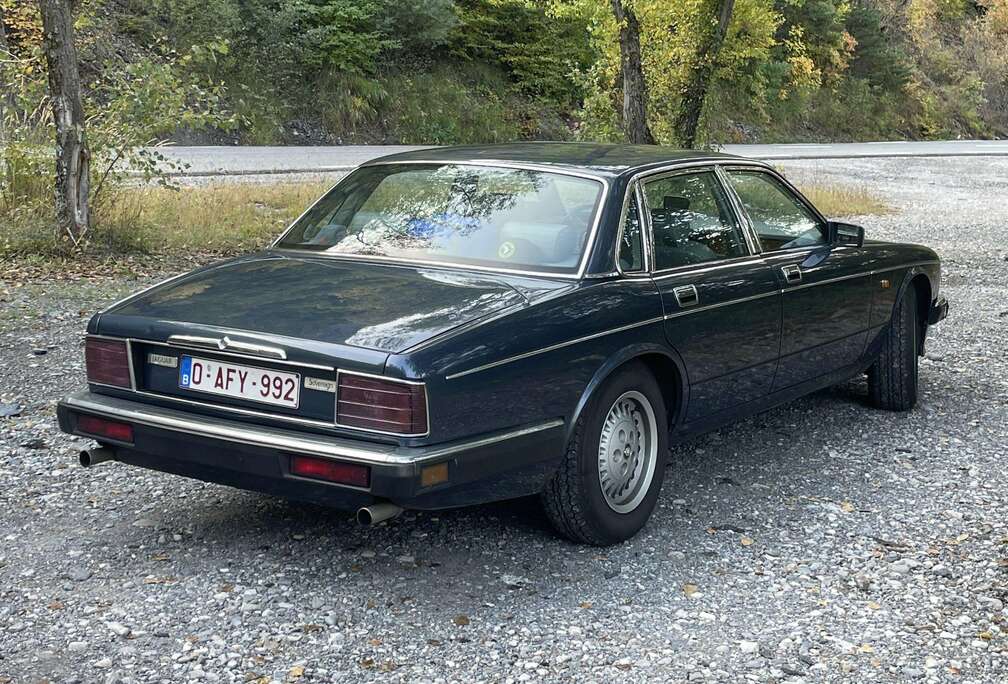 Jaguar Sovereign