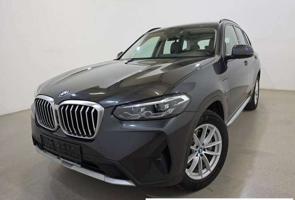 BMW Bmw X3 FaceLift 2.0 xDrive30e Plug-In Hybrid Aut. LED-Xenon LC-Pro Navi-Pro Sport-Leather KeylessGo Camera 360 Klima