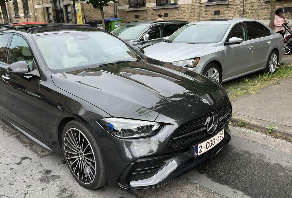 Mercedes-Benz 9G-TRONIC AMG Line