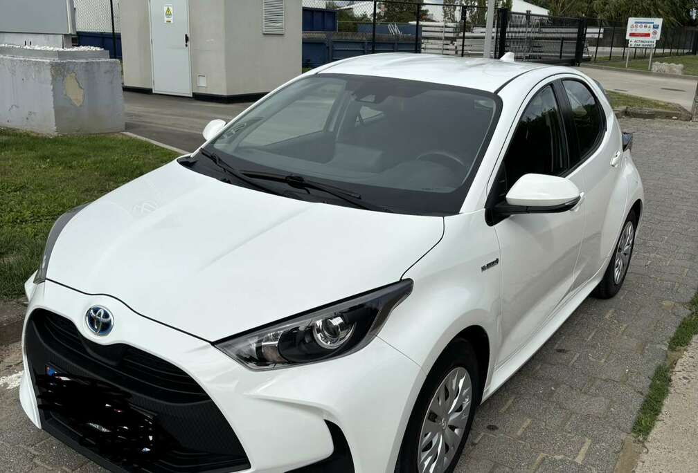 Toyota Hybrid 1.5i AUTOMAAT