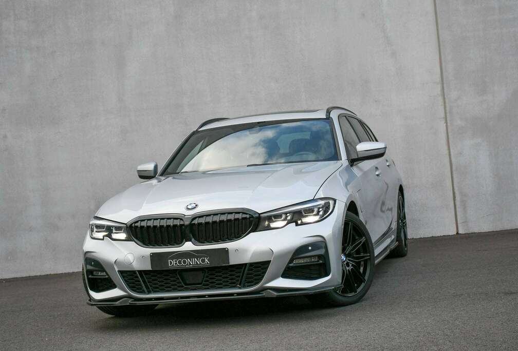 BMW Touring 330eAS *CARPLAY*PANO*CAMERA*LEDER*M-PACK*MAXTON BODYKIT*MEMORY*AMBIENT*SHADOW LINE*
