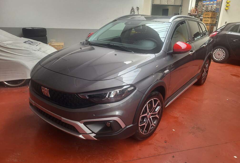 Fiat Tipo SW - BREAK  1.0 T3 Cross -