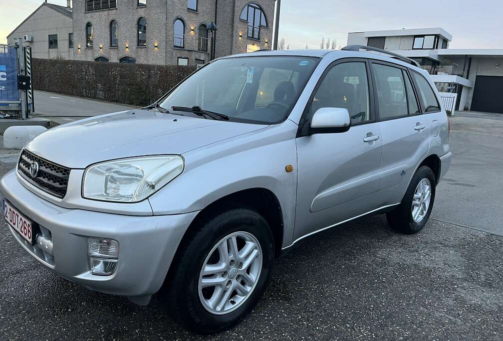Toyota RAV4 1.8
