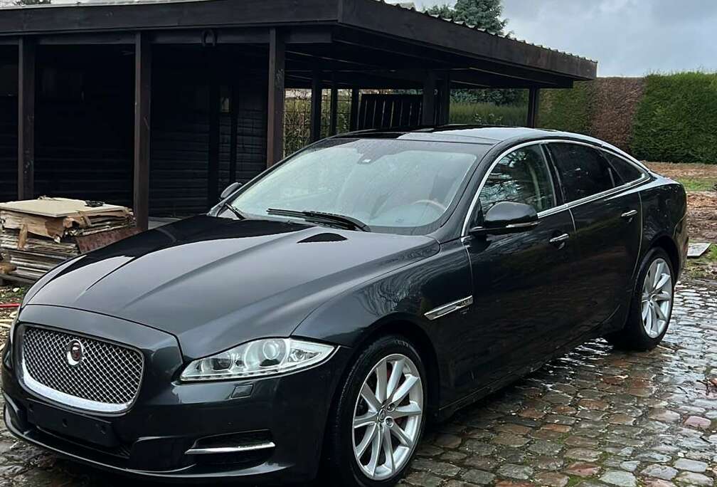 Jaguar V6 3.0 - 275 Diesel S SuperSport Empattement 4x4
