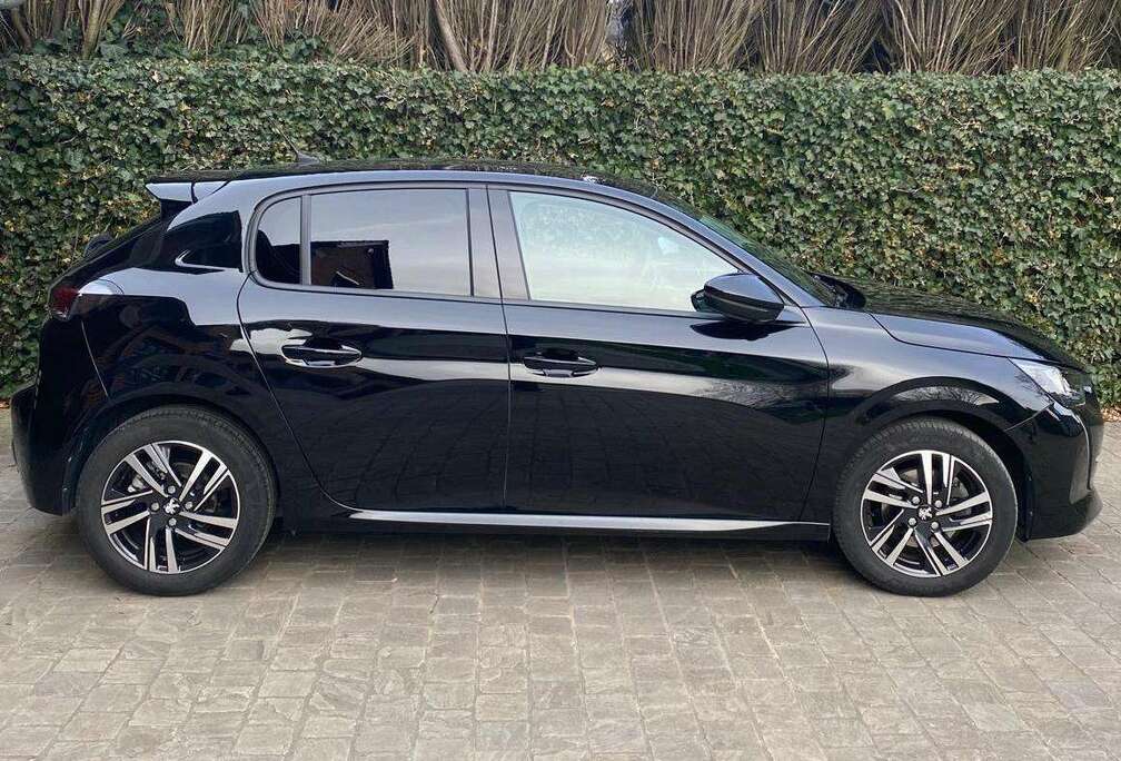 Peugeot 208 PureTech 100 EAT8 Allure Pack