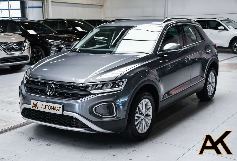 Volkswagen T-Roc 1.5 TSI Life DSG - NAVI / CAMERA / TREKHAAK