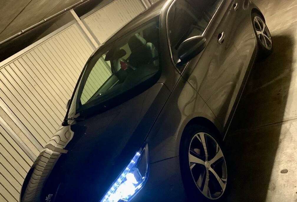 Peugeot Peugeot 308 FULL OPTION 115000km