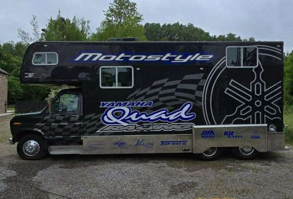 Ford E450