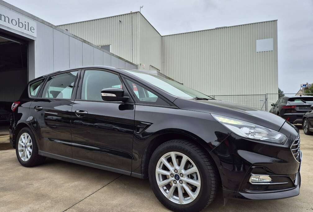 Ford 2.5i AUTO. HEV HYBRID 43.085 KM !! 2022 !!