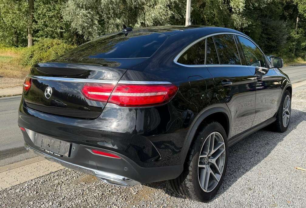 Mercedes-Benz Coupé d 4-Matic