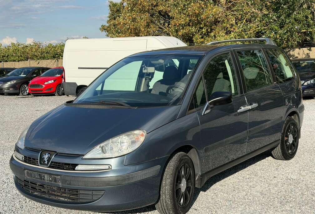 Peugeot 2.0 HDi - 7 PLACES - Climatisation