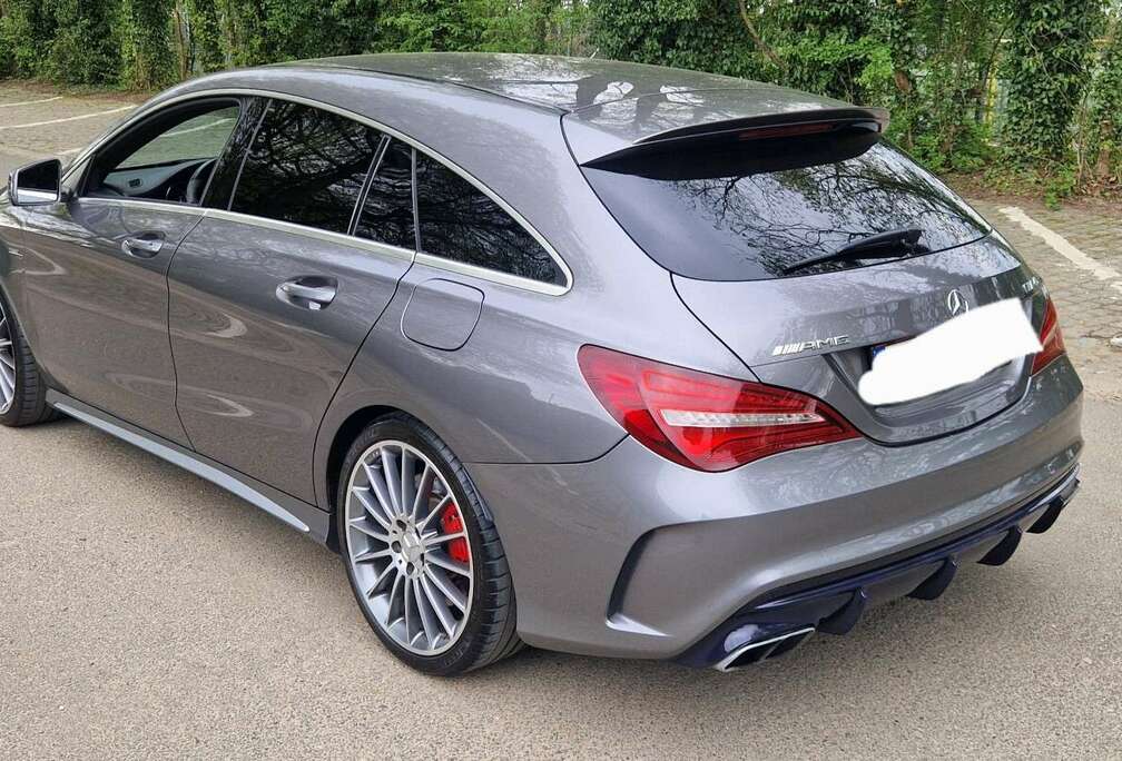 Mercedes-Benz 4Matic Shooting Brake Sp.sh. 7G-DCT