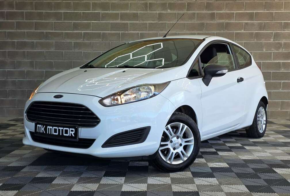 Ford 1.25 ESSENCE 60CV  3 PORTES
