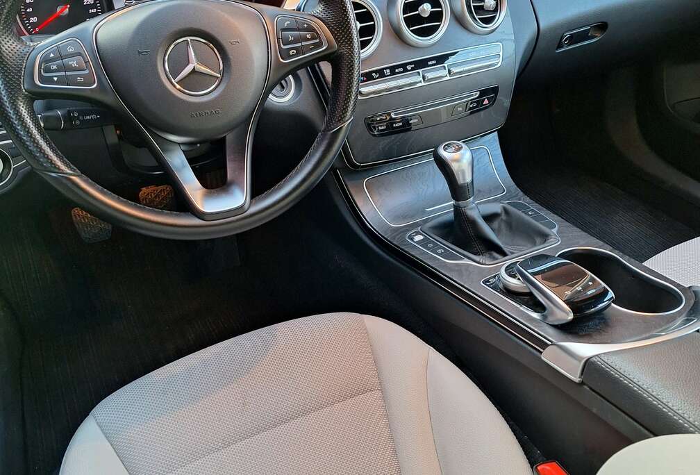 Mercedes-Benz d