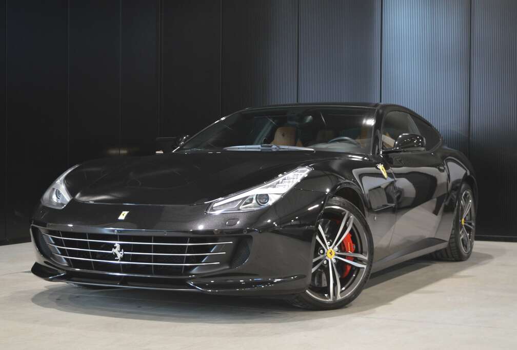 Ferrari 6.3i V12 - 1 HAND - 45.000 km - BLACK / CUOIO