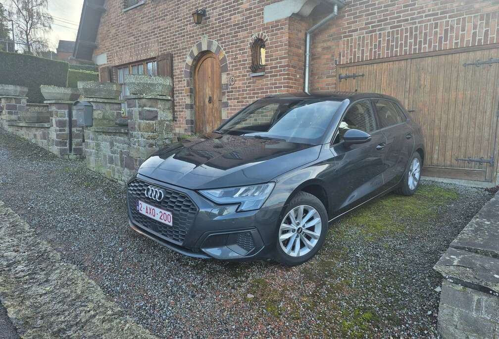 Audi Sportback 30 TDi